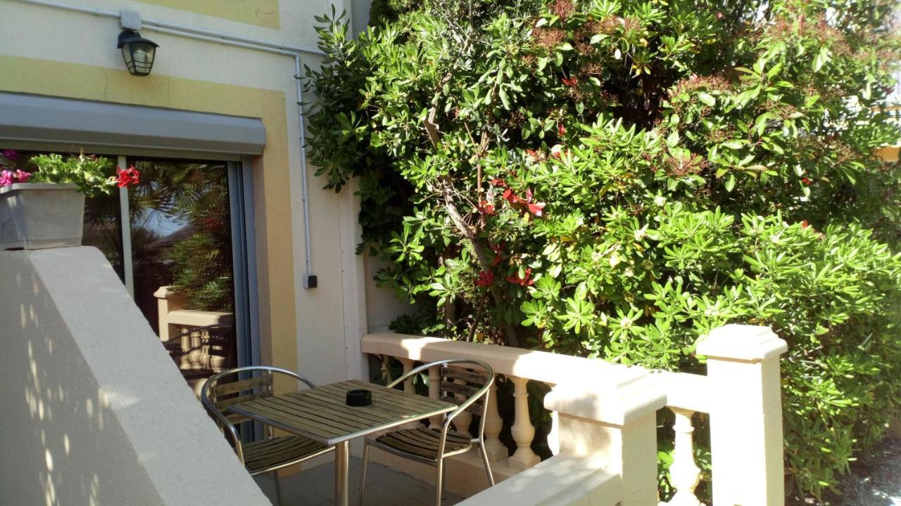 Brit Hotel Confort Helios แอกด์ ภายนอก รูปภาพ