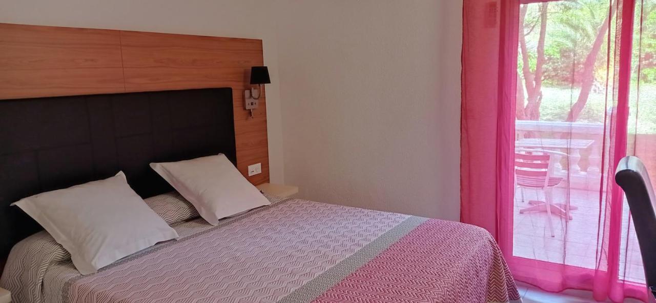 Brit Hotel Confort Helios แอกด์ ภายนอก รูปภาพ