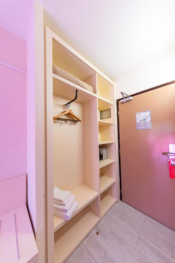 Brit Hotel Confort Helios แอกด์ ภายนอก รูปภาพ